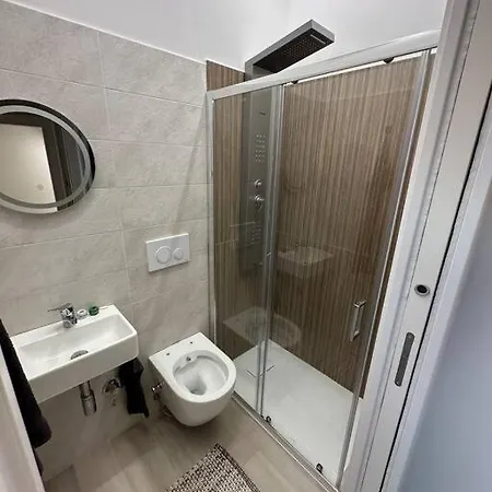 Casa Accogliente Con Terrazza Apartment *